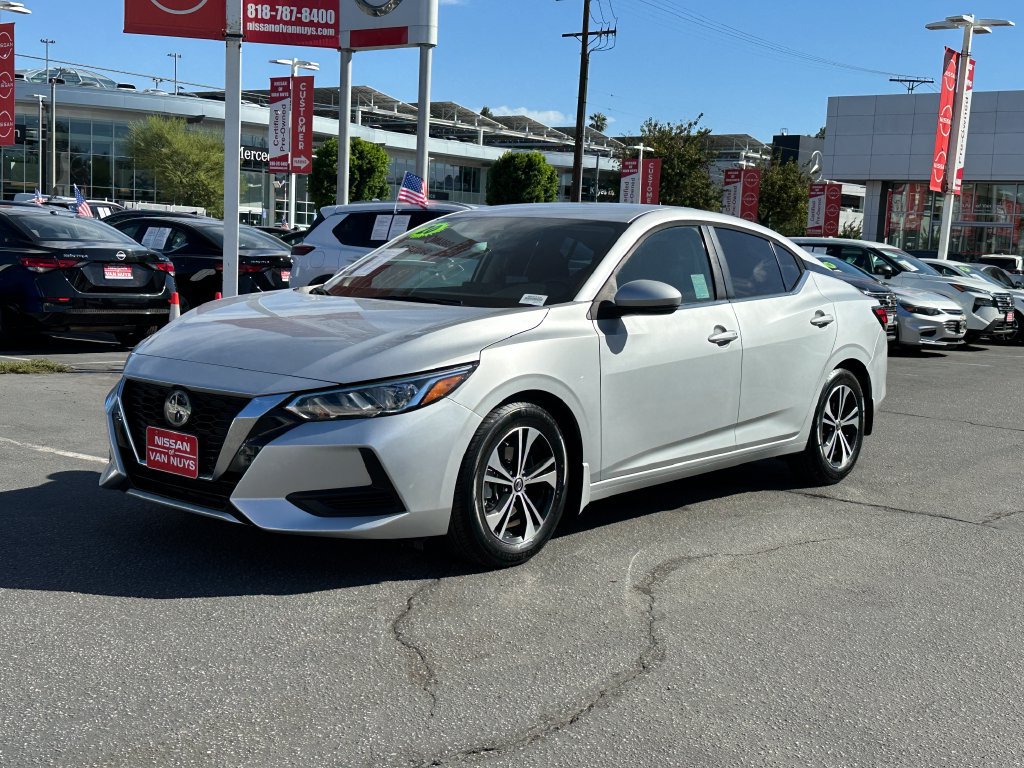 Used 2020 Nissan Sentra SV w/ Electronics Package FWD image 2