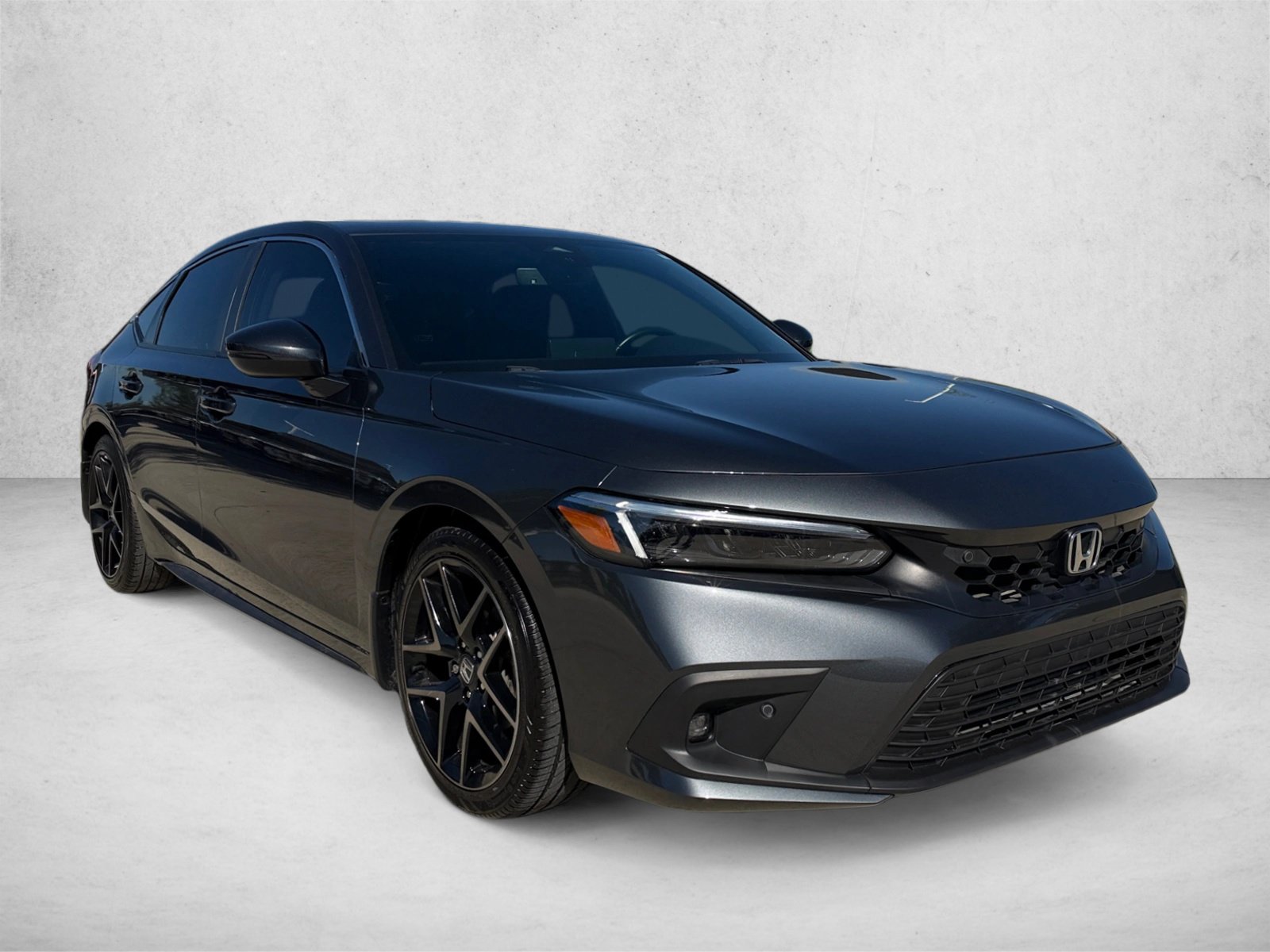 Used 2024 Honda Civic Sport Touring image 3