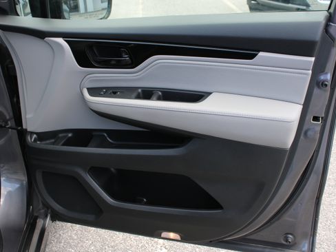 Used 2019 Honda Odyssey Elite image 18