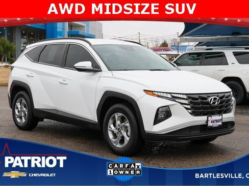 Used 2023 Hyundai Tucson SEL image 1