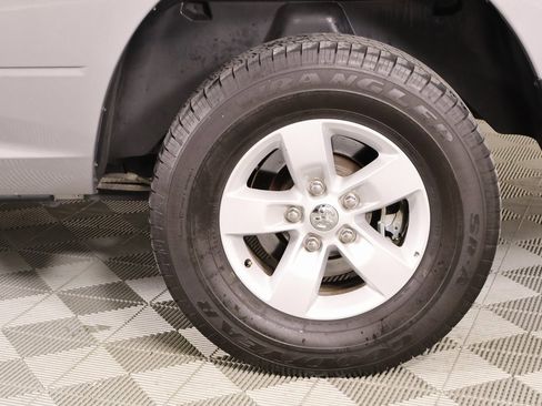 Used 2023 RAM 1500 Classic SLT w/ Trailer & Traction Group image 18