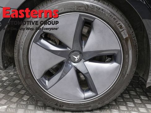 Used 2019 Tesla Model 3 Long Range RWD image 27