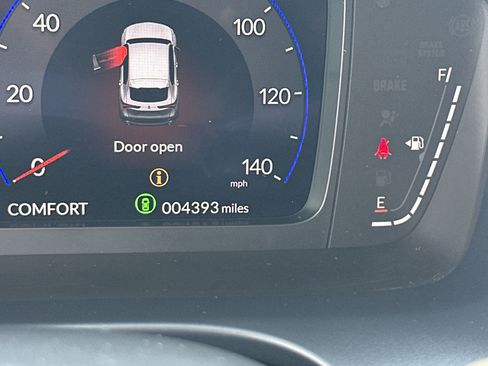 Certified 2025 Acura ADX A-Spec FWD image 32