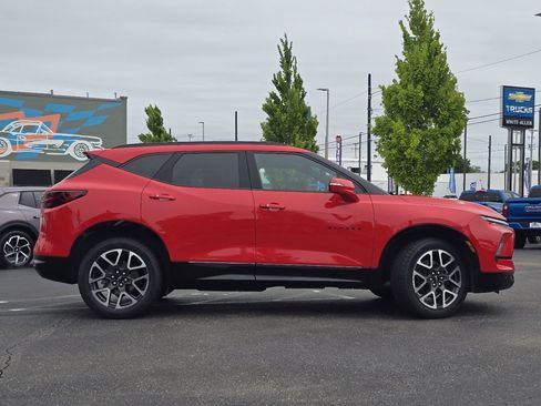 Certified 2024 Chevrolet Blazer RS w/ Driver Confidence II Package FWD image 29