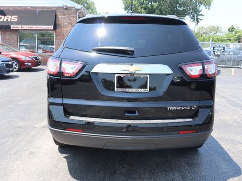 Used 2016 Chevrolet Traverse LT FWD image 4