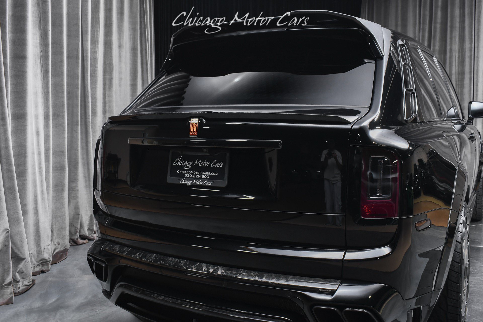 Used 2022 Rolls-Royce Cullinan Black Badge AWD/4WD image 33