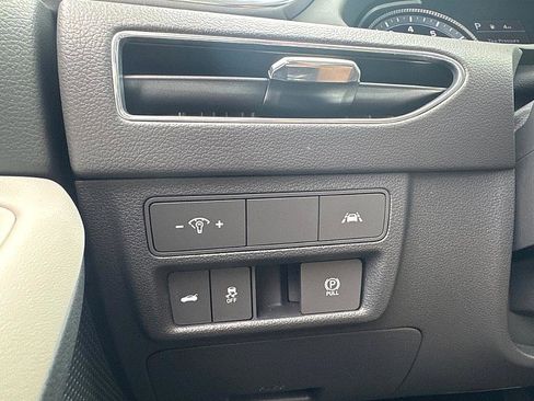 Certified 2023 Hyundai Sonata SEL image 18