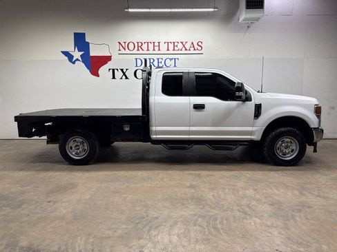 Used 2022 Ford F250 XL w/ Power Equipment Group AWD/4WD image 4