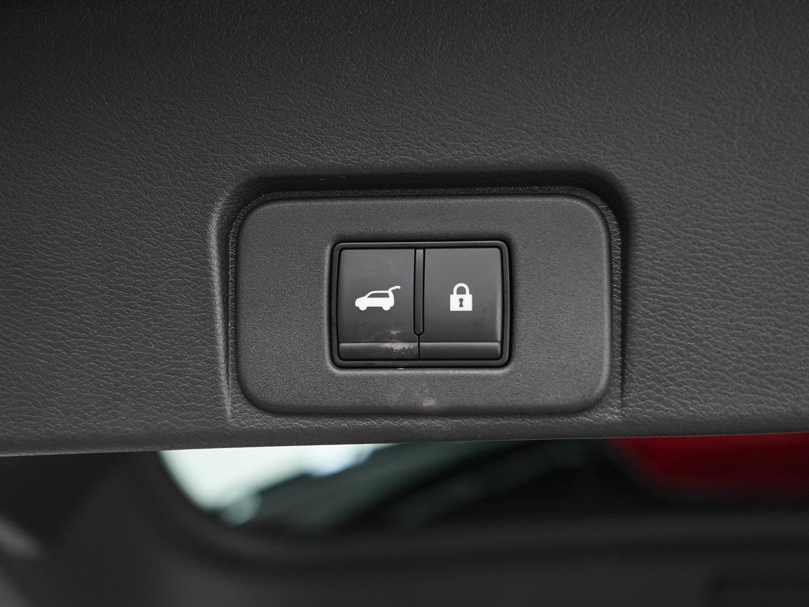 Used 2023 Nissan Rogue SL AWD/4WD image 17