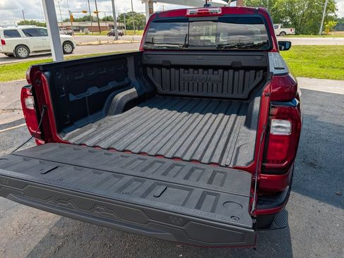 New 2026 GMC Canyon AT4 AWD/4WD image 28