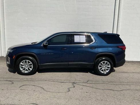 Used 2023 Chevrolet Traverse LS w/ Safety Package image 28