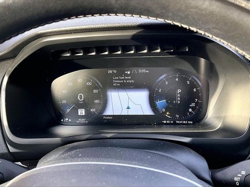 Used 2019 Volvo XC90 T6 Momentum w/ Protection Package image 17