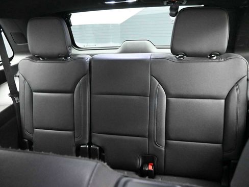 Used 2024 Chevrolet Tahoe LT image 12