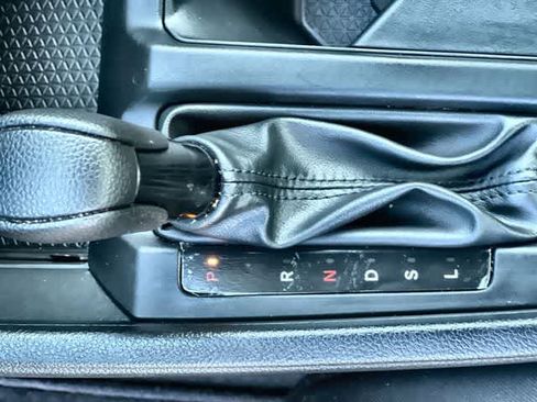 Certified 2025 Honda Accord LX image 16
