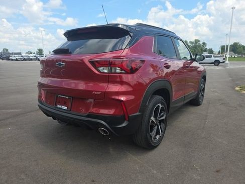Used 2021 Chevrolet TrailBlazer RS w/ Technology Package AWD/4WD image 8