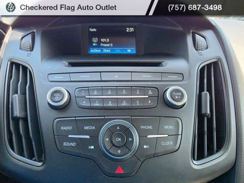 Used 2016 Ford Focus S image 15