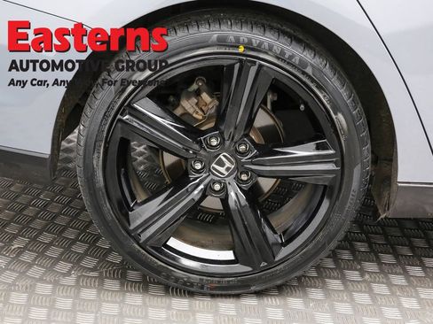 Used 2023 Honda Accord Sport image 30