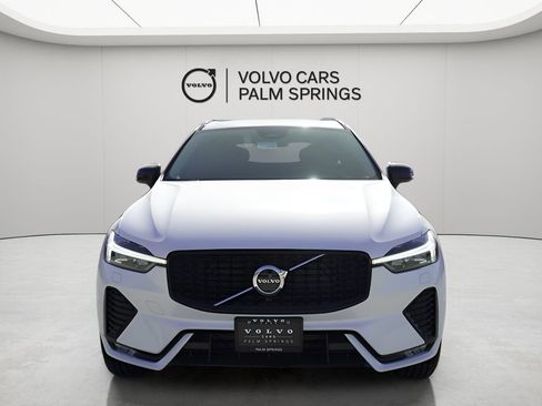 New 2025 Volvo XC60 B5 Core w/ Climate Package image 3