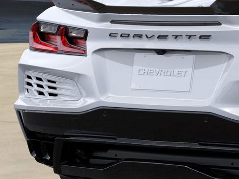 New 2025 Chevrolet Corvette E-Ray w/ ZER Performance Package image 14