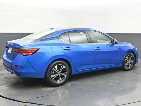 Certified 2022 Nissan Sentra SV image 7