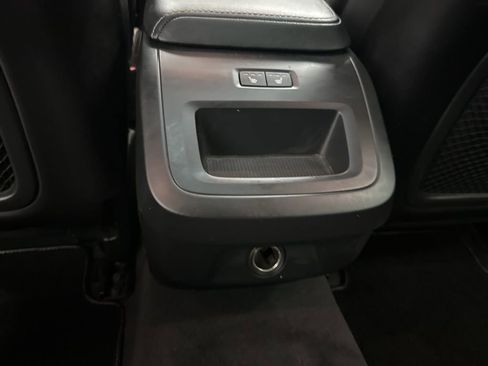 Used 2019 Volvo S60 T6 R-Design image 24