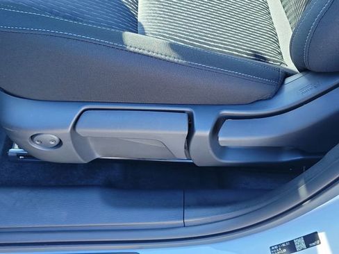 New 2026 Mitsubishi Outlander ES image 18