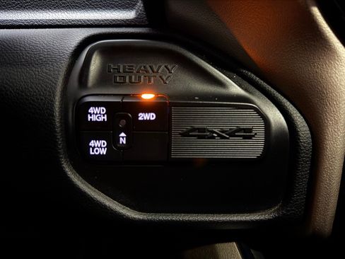 Used 2019 RAM 2500 Laramie AWD/4WD image 37