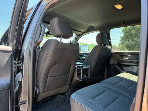 Used 2022 RAM 1500 Big Horn AWD/4WD image 16