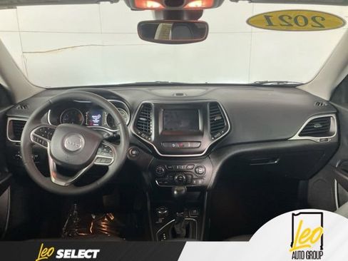 Used 2021 Jeep Cherokee Latitude Lux AWD/4WD image 19