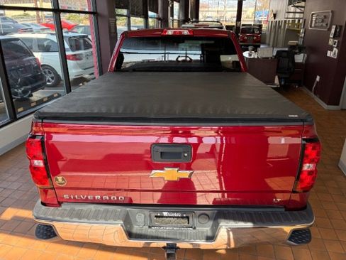 Used 2018 Chevrolet Silverado 1500 LT w/ All Star Edition image 13