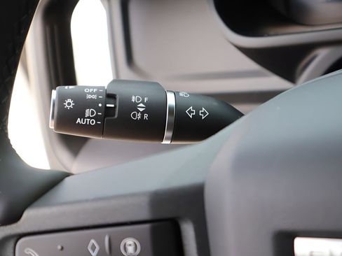 New 2026 Land Rover Defender 130 X-Dynamic SE AWD/4WD image 35