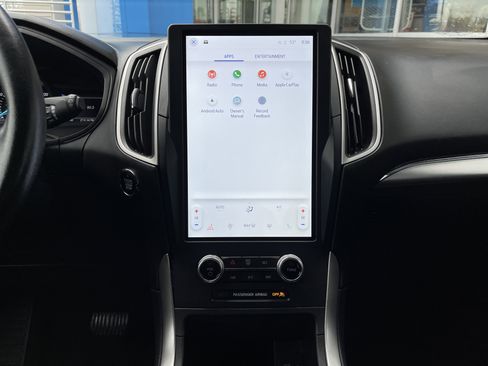 Used 2022 Ford Edge SEL image 28