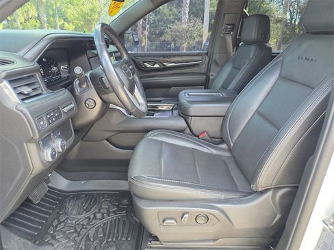 Used 2023 GMC Yukon Denali image 27