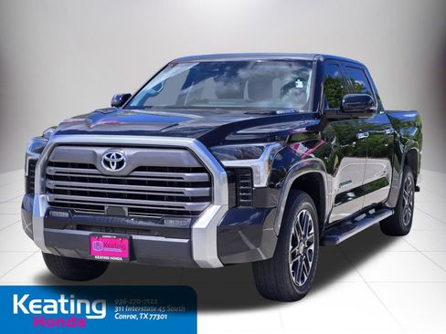 Used 2023 Toyota Tundra Limited w/ Power Package image 4