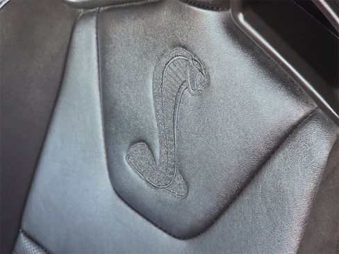 Used 2014 Ford Mustang Shelby GT500 w/ Equipment Group 821A image 27