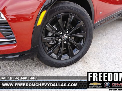 New 2026 Buick Envista Sport Touring image 9