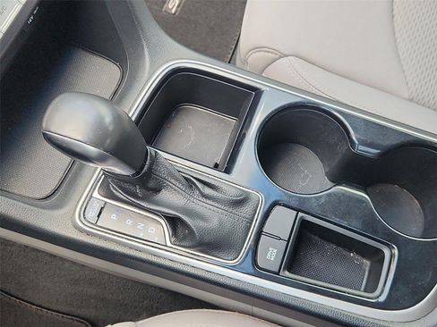 Used 2018 Hyundai Sonata SEL FWD image 15