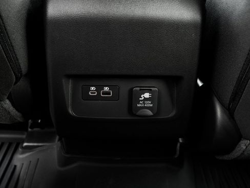 New 2026 Nissan Frontier PRO-4X w/ Pro-4x Convenience Package image 12