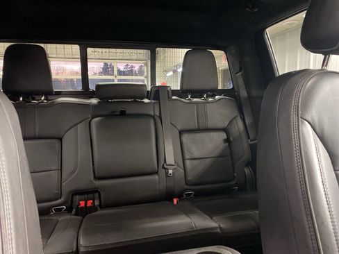 Used 2022 Chevrolet Silverado 3500 High Country w/ Z71 Off-Road Package image 27