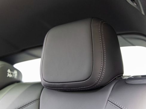 New 2025 Porsche Macan Electric image 44