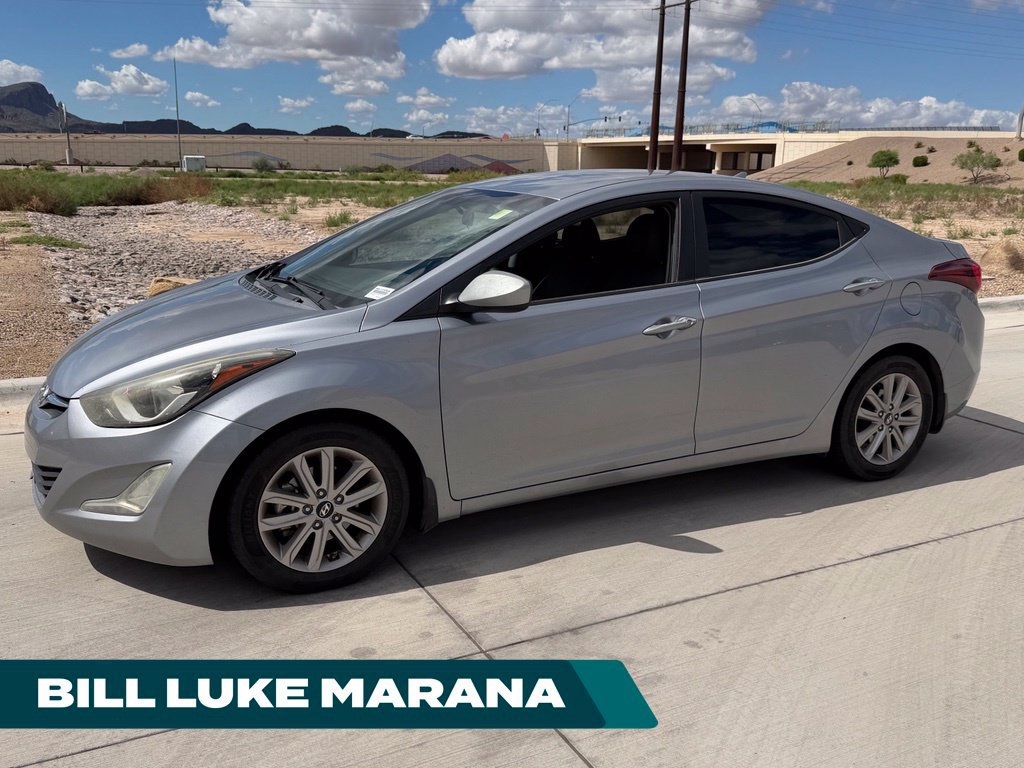 Used 2015 Hyundai Elantra SE w/ Option Group 02 FWD image 1