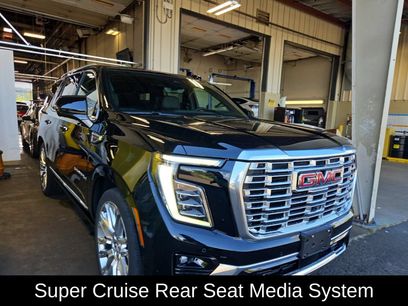 Used 2025 GMC Yukon Denali w/ Denali Reserve Package