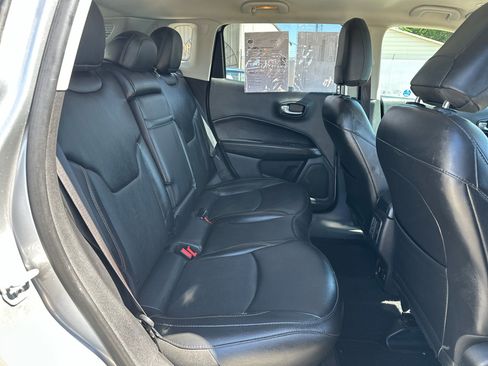 Used 2019 Jeep Compass Limited w/ Safety & Security Group image 15