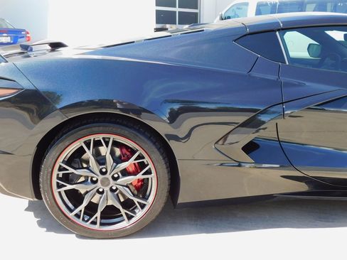 Used 2023 Chevrolet Corvette Stingray Premium Cpe w/ Z51 Performance Package RWD image 27