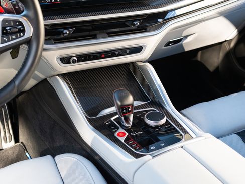 Used 2024 BMW X5 M Competition w/ Executive Package image 39