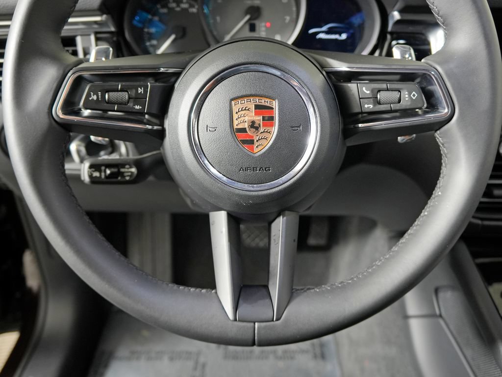 Certified 2026 Porsche Macan S AWD/4WD image 25