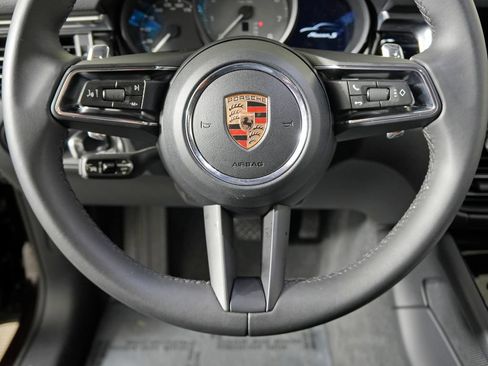 Used 2026 Porsche Macan S AWD/4WD image 25