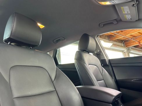 Used 2021 Hyundai Tucson Limited image 25