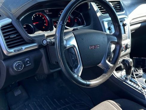 Used 2015 GMC Acadia SLE AWD/4WD image 7