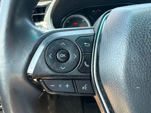 Used 2024 Toyota Venza Nightshade AWD/4WD image 9